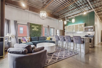Stunning 2 story condo Nestled in the Heart of Pittsburgh's - photo 30