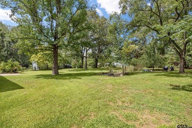 Well cared for 3/2 with a large shop, on just over an acre, near - photo 31