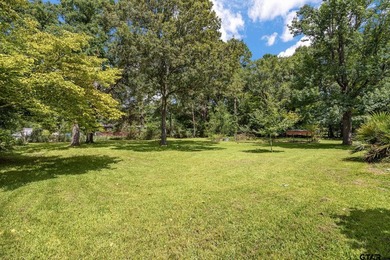 Well cared for 3/2 with a large shop, on just over an acre, near - photo 35