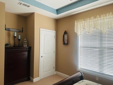 Enjoy a resort feel as you view Cherokee Lake from your living - photo 35