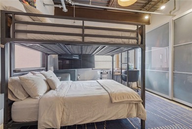Stunning 2 story condo Nestled in the Heart of Pittsburgh's - photo 35