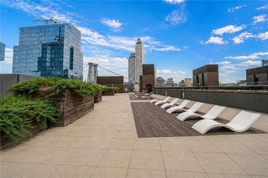 Welcome to elevated waterfront living in the heart of South - photo 6