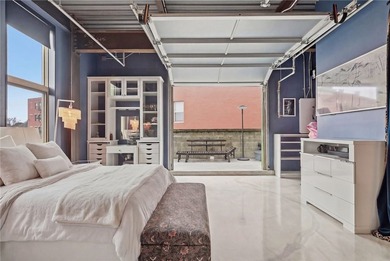 Stunning 2 story condo Nestled in the Heart of Pittsburgh's - photo 40