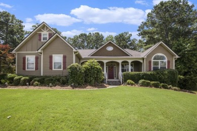 Lake Home For Sale in Newnan, Georgia
