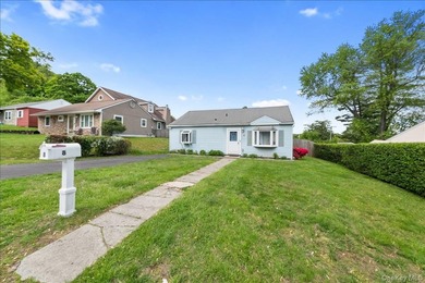 Set on a quiet cul-de-sac in one of the area's most convenient - photo 6