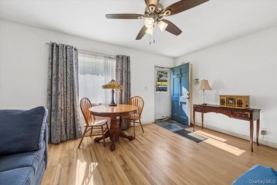 Set on a quiet cul-de-sac in one of the area's most convenient - photo 7