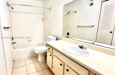 Welcome to this well-maintained condo in a convenient Margate - photo 7