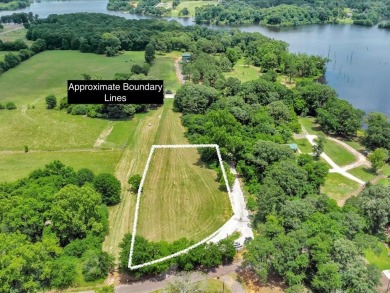 Lake Lot For Sale in Garrison, Texas