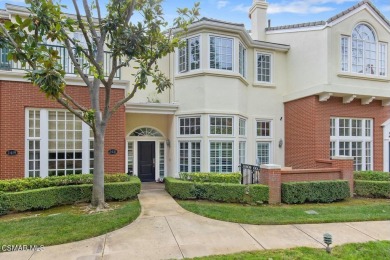 Lake Townhome/Townhouse For Sale in Thousand Oaks, California