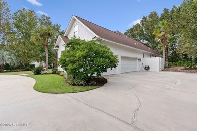 Luxurious resort style living on a cul-de-sac and golf course - photo 3