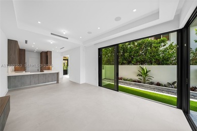 NEW CONSTRUCTION WALKING DISTANCE FROM CORAL GABLES FINANCIAL - photo 20