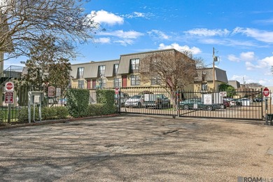 (private lake, pond, coastal) Condo For Sale in Baton Rouge Louisiana