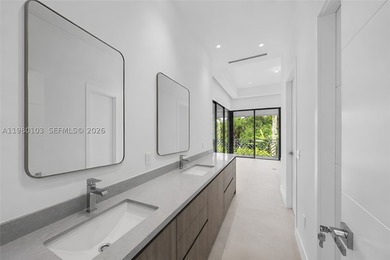 NEW CONSTRUCTION WALKING DISTANCE FROM CORAL GABLES FINANCIAL - photo 28