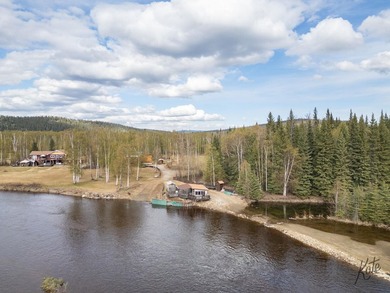 Who's been dreaming of riverfront living? This beautiful - photo 32