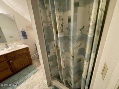 Enjoy coastal living in this beautifully maintained home - photo 32