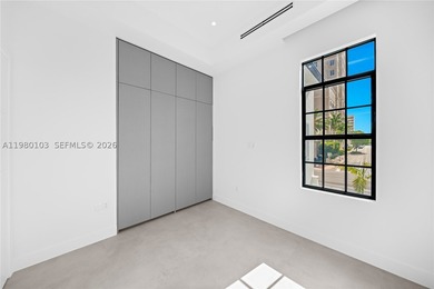 NEW CONSTRUCTION WALKING DISTANCE FROM CORAL GABLES FINANCIAL - photo 34