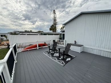 Lakefront Living on Beautiful Lake Bonny - Furnished Option - photo 4