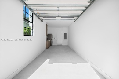 NEW CONSTRUCTION WALKING DISTANCE FROM CORAL GABLES FINANCIAL - photo 38