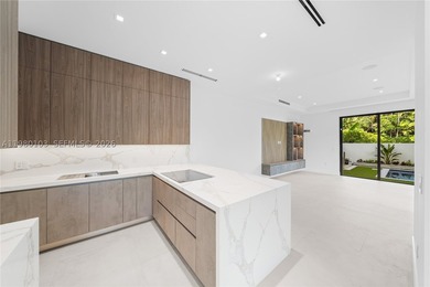 NEW CONSTRUCTION WALKING DISTANCE FROM CORAL GABLES FINANCIAL - photo 41