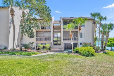 Lake Condo For Sale in Altamonte Springs, Florida