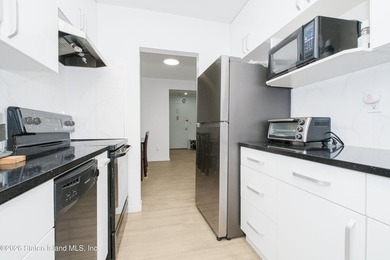 Welcome to 1160 Richmond Rd Unit 4G, a newly renovated, spacious - photo 7
