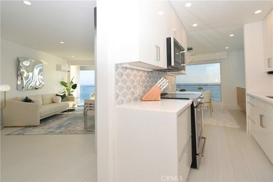 Escape to an exquisite, fully furnished oceanfront retreat that - photo 10