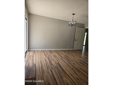 This home is conveniently located 10 minutes from shopping, 20 - photo 10