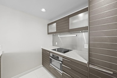 Welcome to Residence 3909 at the prestigious Epic Residences - photo 14