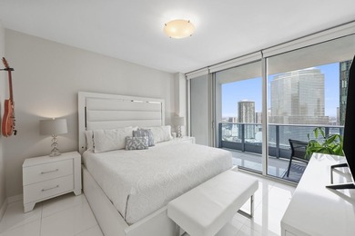 Welcome to Residence 3909 at the prestigious Epic Residences - photo 16