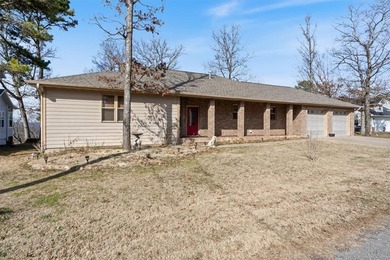Quality lake area home with 2 large primary suites located on - photo 22