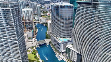 Welcome to Residence 3909 at the prestigious Epic Residences - photo 25