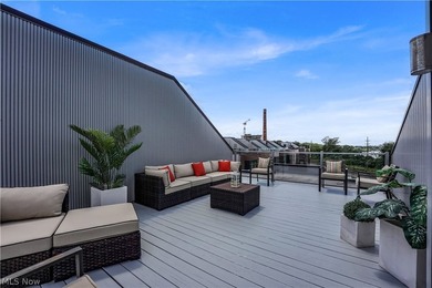 Welcome to one of the most private and well-positioned townhomes - photo 26