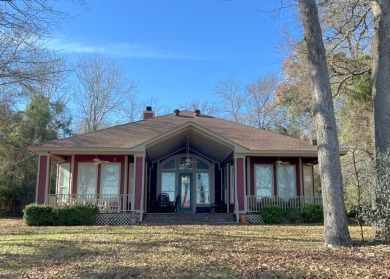 Lake Home For Sale in Groesbeck, Texas