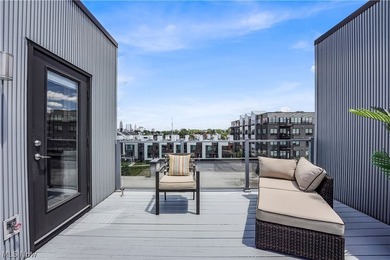 Welcome to one of the most private and well-positioned townhomes - photo 28