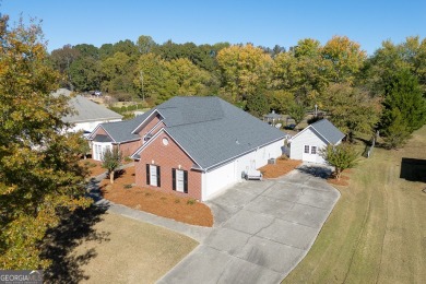 (private lake, pond, creek) Home For Sale in Hoschton Georgia