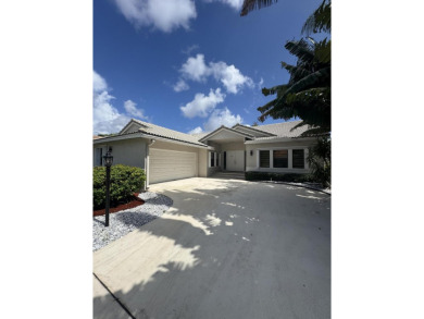 Lake Home For Sale in Boca Raton, Florida
