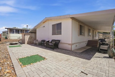 Deeply reduced and PRICED TO SELL! Welcome to easy, resort-style - photo 33
