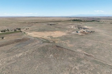 Rare opportunity to own an expansive 40-acre property featuring - photo 34