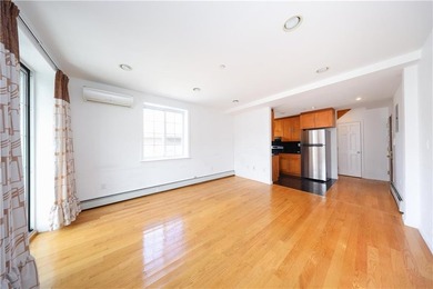 Rare Penthouse Duplex in Bensonhurst | Private Rooftop Terrace + - photo 7