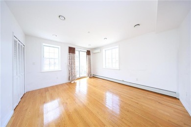 Rare Penthouse Duplex in Bensonhurst | Private Rooftop Terrace + - photo 8