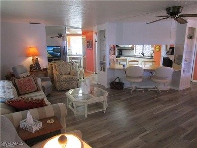 This charming turnkey 2 bedroom, 2 bath home is situated in the - photo 10