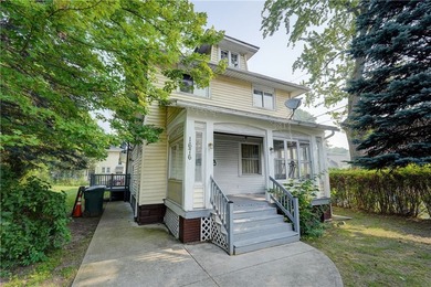 **Group showings only Saturday 7/25 11 AM to 12:30 PM, Monday - photo 1