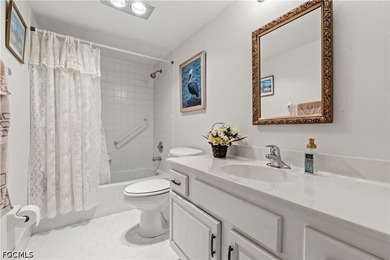 This ground-floor 2-bedroom, 2-bathroom condo is fully furnished - photo 15