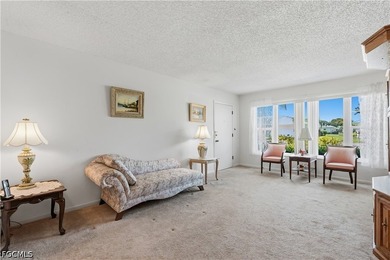 This ground-floor 2-bedroom, 2-bathroom condo is fully furnished - photo 35