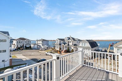 Welcome to The View at Smugglers Cove, an exceptional bay-side - photo 42