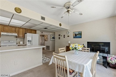 This ground-floor 2-bedroom, 2-bathroom condo is fully furnished - photo 42