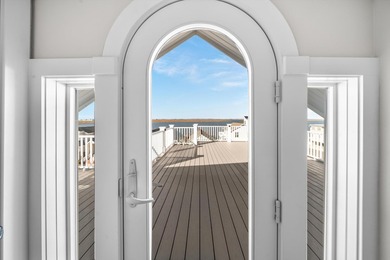 Welcome to The View at Smugglers Cove, an exceptional bay-side - photo 44