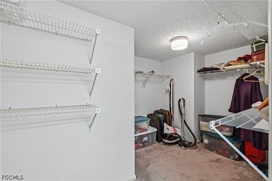 This ground-floor 2-bedroom, 2-bathroom condo is fully furnished - photo 48