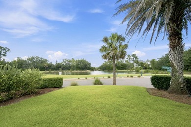 Welcome to this beautifully crafted 5-bedroom, 5.5-bath - photo 11