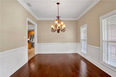 Experience the perfect blend of luxury, comfort, and outdoor - photo 17